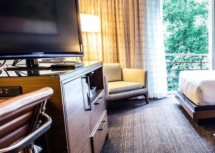 Hotel Hyatt Chicago 4*